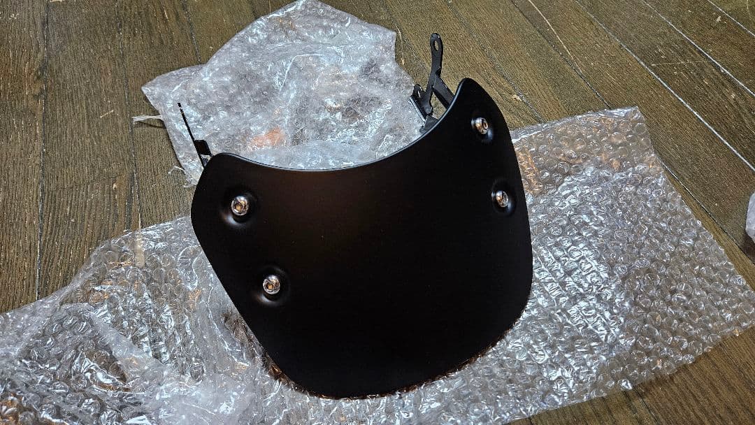 石*潔様 最終値下げ triumph トライアンフ ボンネビル 液冷 スクリーン