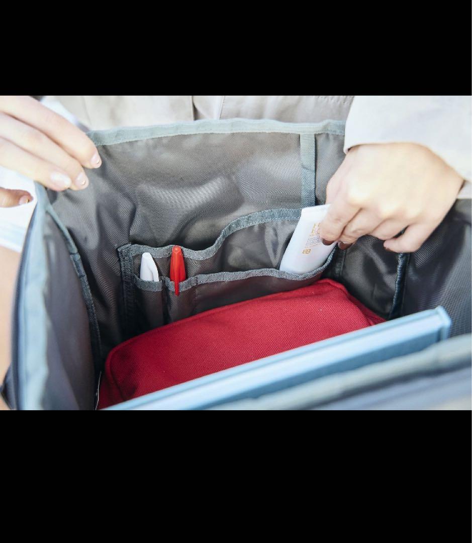 未使用Coleman 防水バックパック グレー・ホワイト迷彩