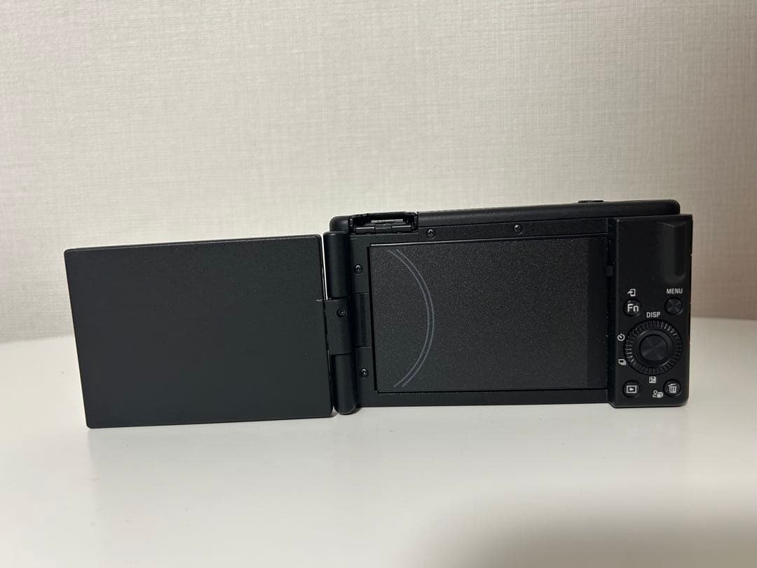SONY コンパクトデジタルカメラ ZV1M2