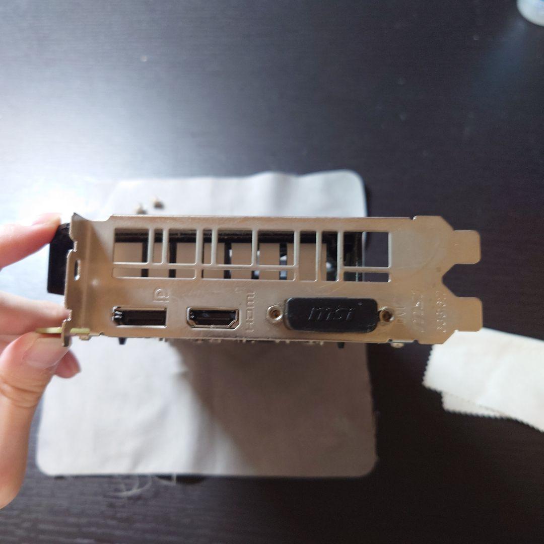 MSI GeForce GTX 1660 AERO ITX 6G OC 本体