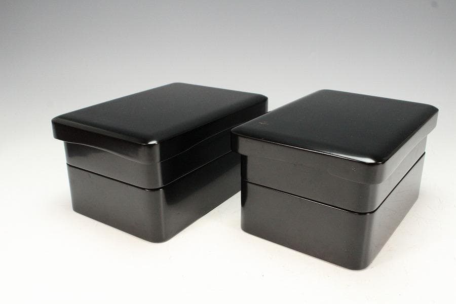漆器 瓢窓 三段重 手提げ器 二段蓋物 弁当 一対 月見 正月(K-XA770)