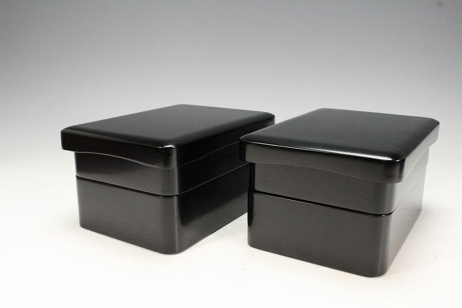 漆器 瓢窓 三段重 手提げ器 二段蓋物 弁当 一対 月見 正月(K-XA770)