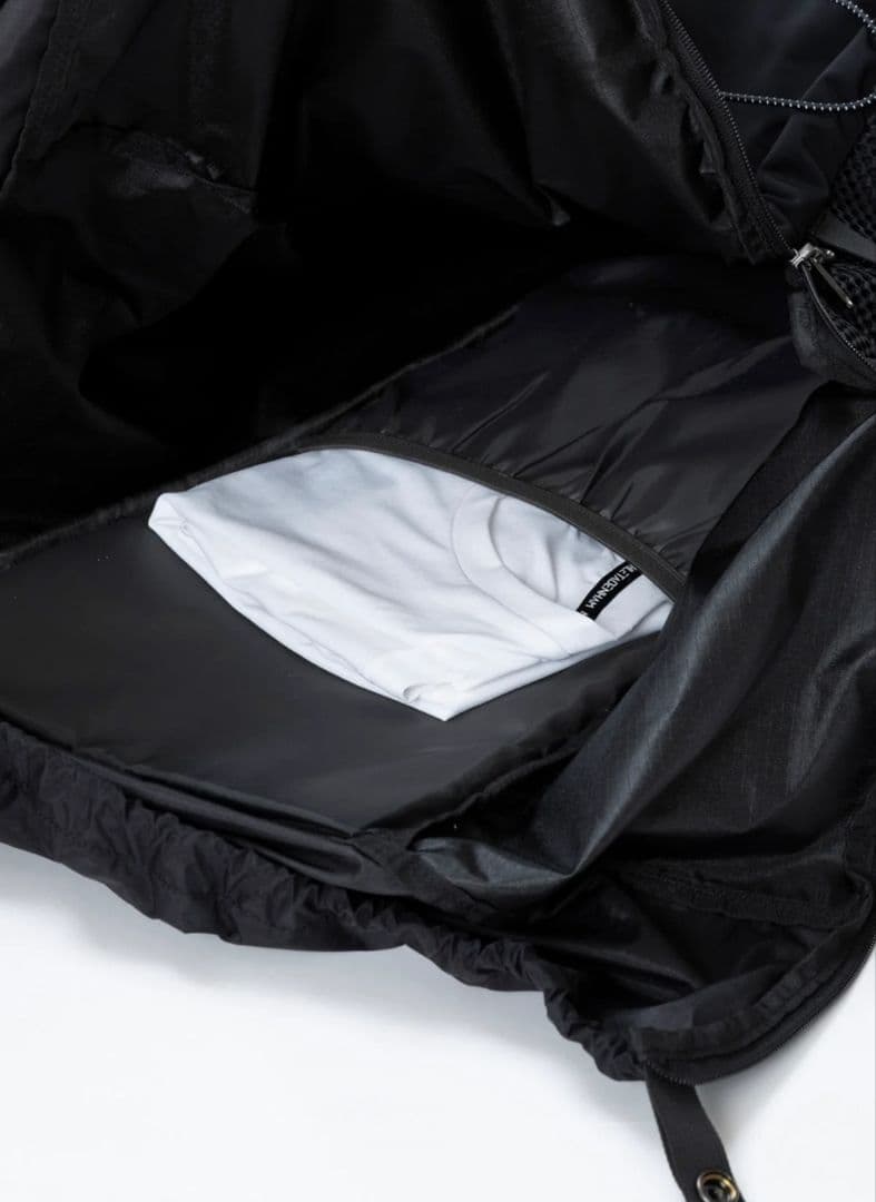 ATHLETA DENHAM ブラックバックパック