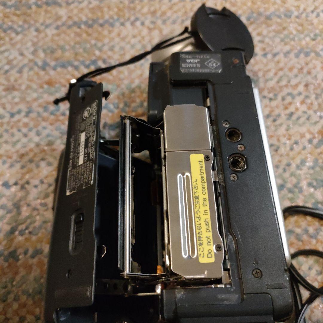 SONY ハンディカム　miniDV　DCR-TRV50　動作品　新品DVテープ