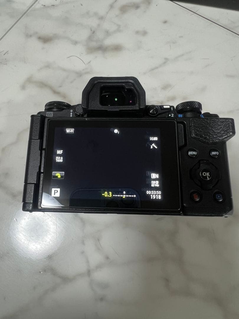 OLYMPUS オリンパスOM-DE-M5Mark II（未使用展示品）稼働中