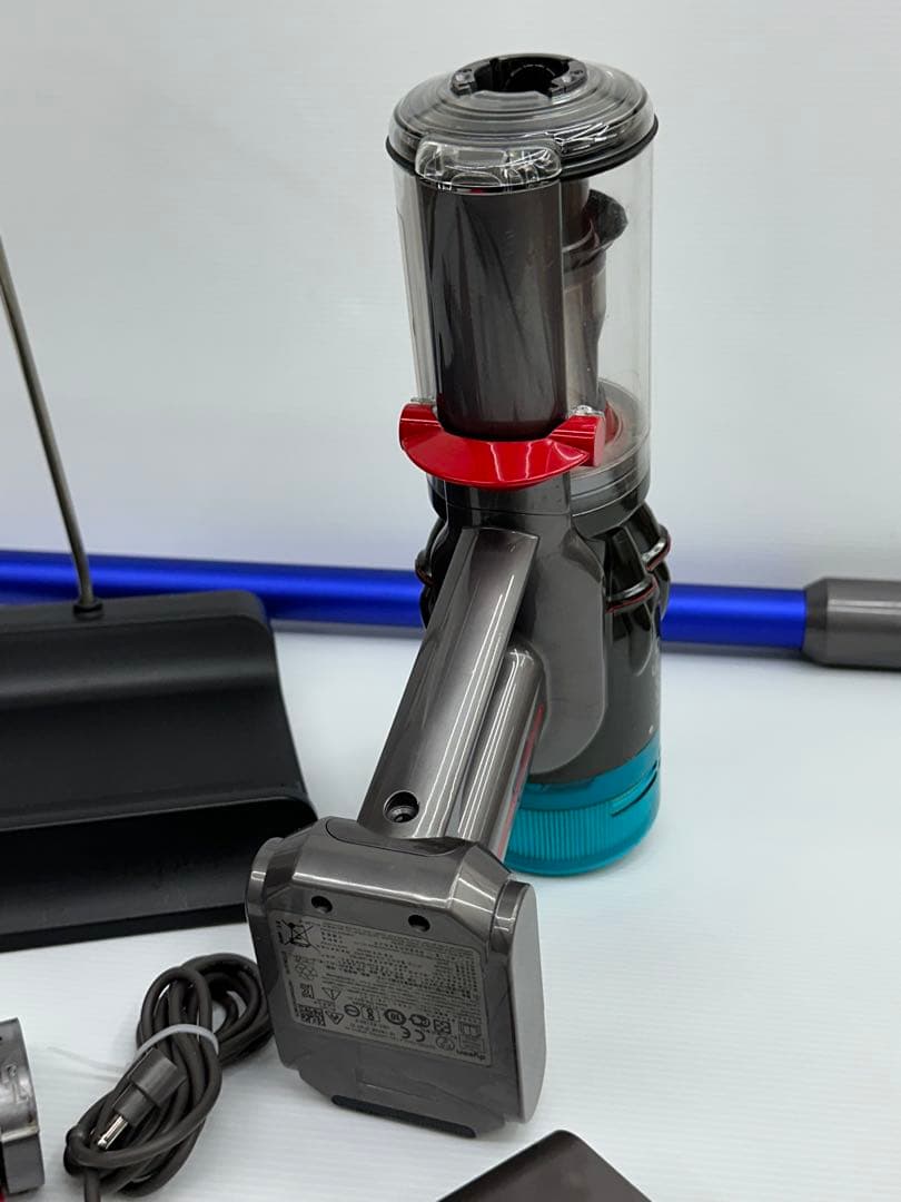 2021年製　ダイソン掃除機　SV21 本体　ヘッド　パイプ　充電器　セット