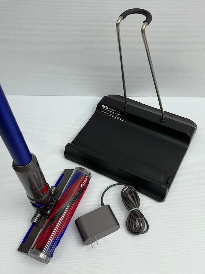 2021年製　ダイソン掃除機　SV21 本体　ヘッド　パイプ　充電器　セット