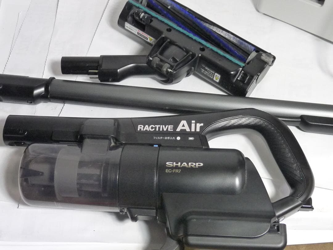 SHARP RACTIVE AIR 2023年スティッククリーナ EC-FR7