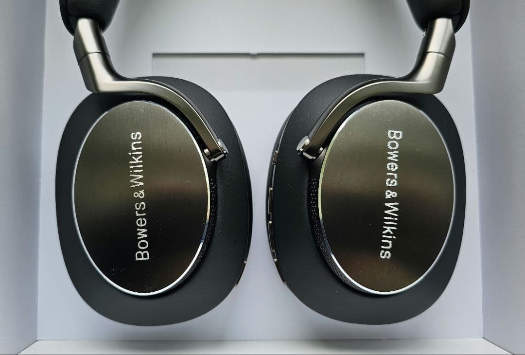 値下中 Bowers & Wilkins Px8 ブラック
