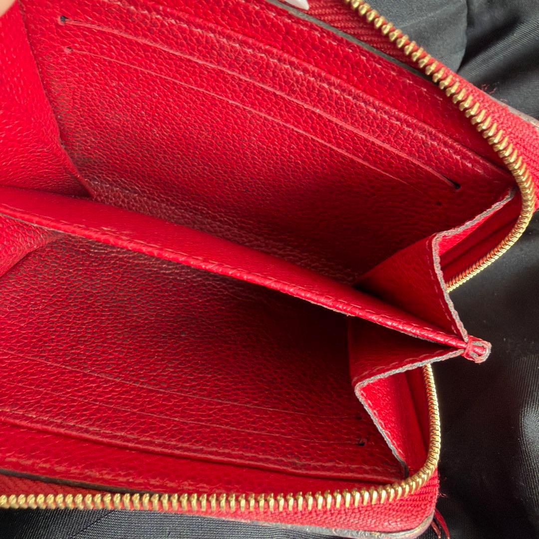 Louis Vuitton レッド ケース