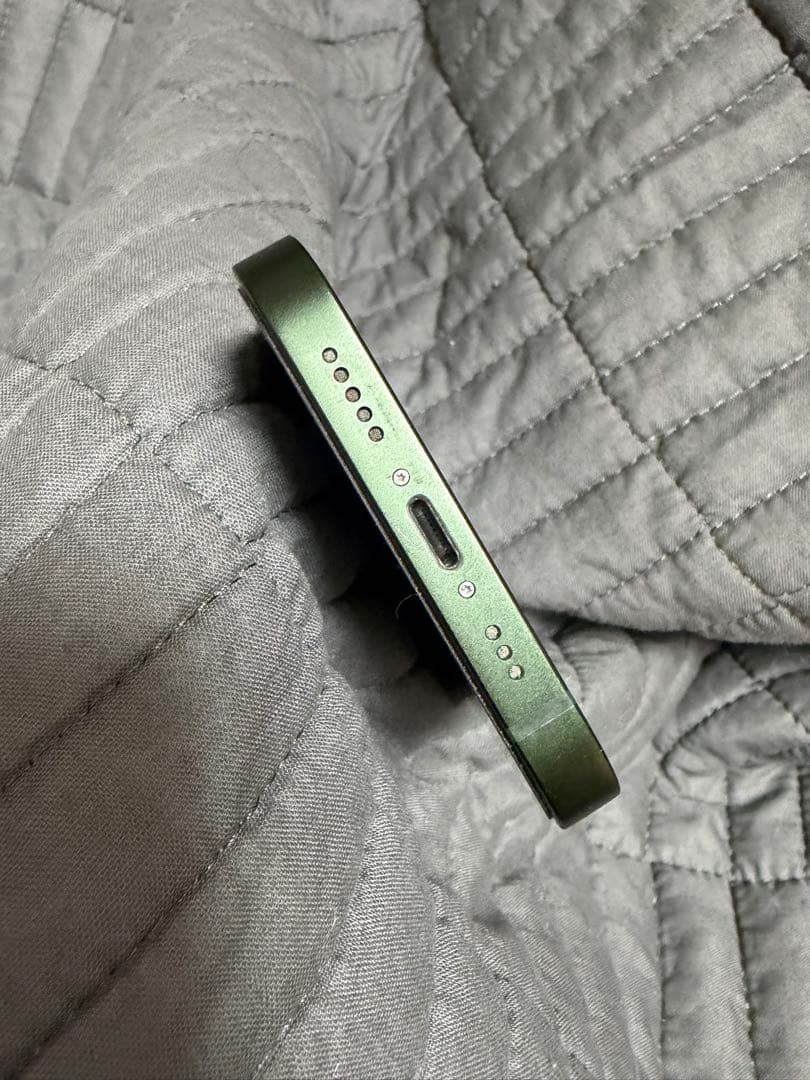 Apple iPhone13 256GB グリーン 本体