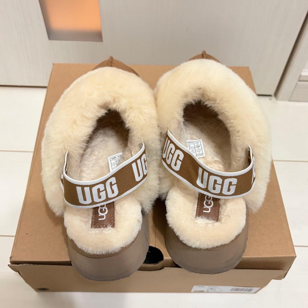 【み】UGG ムートンブーツ スリッポン　ブラウン　24