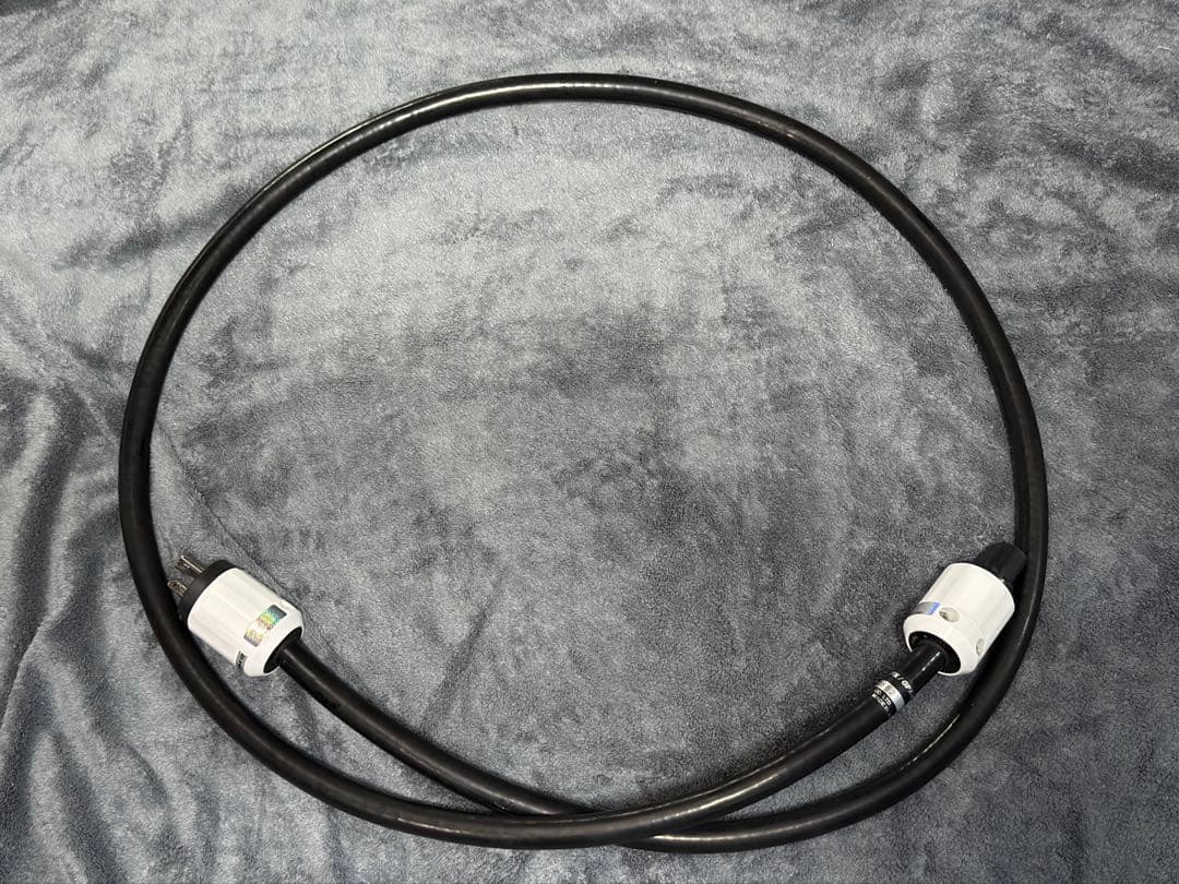 【期間限定セール中】OYAIDE 電源ケーブル TUNAMI GPX-R V2