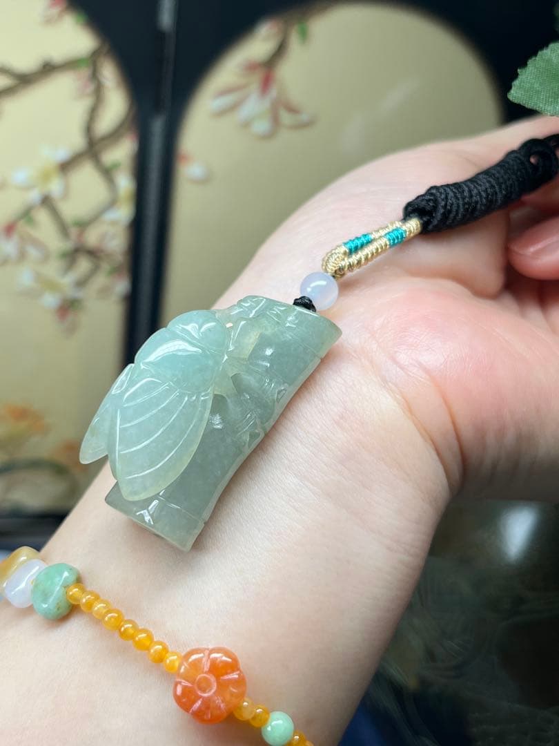 リアル品★天然A貨翡翠　氷種淡い油青翡翠【一鸣惊人】蝉ネックレス　鑑定書付き