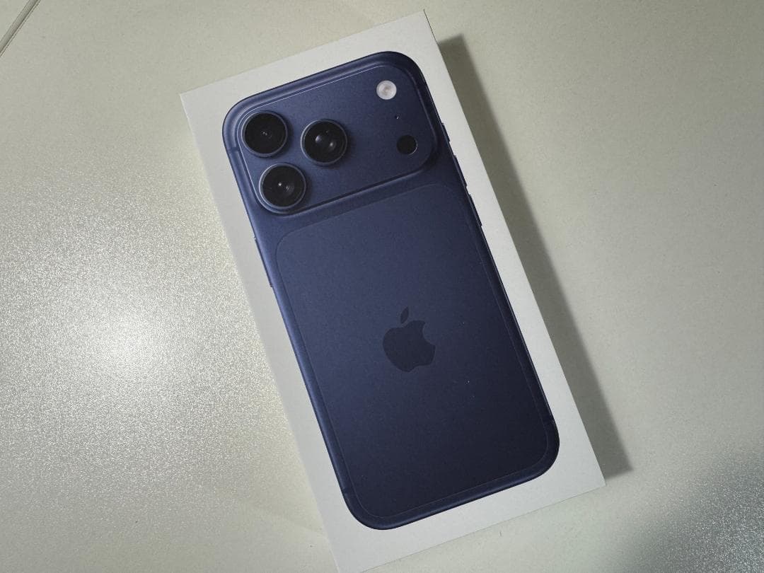 【未開封】iPhone17Proディープブルー256GBお譲りします