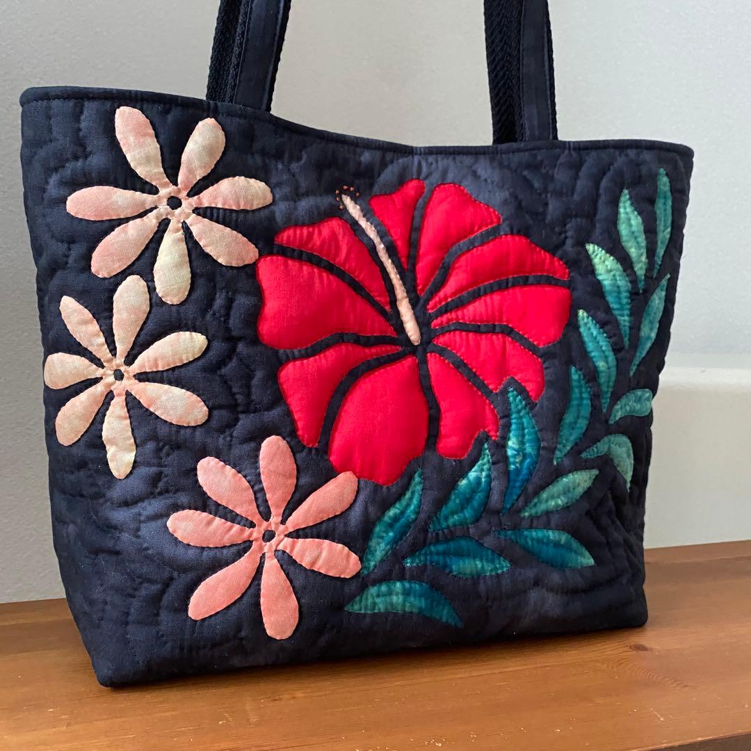 ハワイアンキルト◆トートバッグ◆ハイビスカス、ティアレ◆ハンドメイド