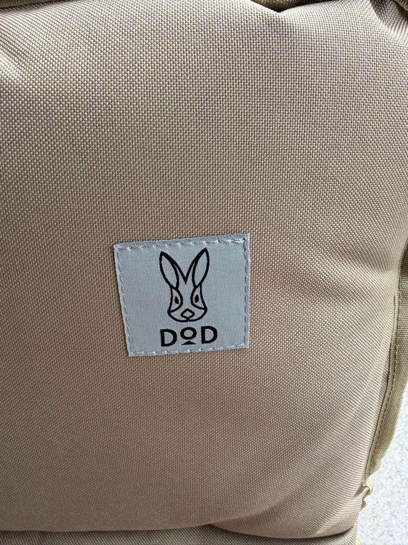 ベージュ アウトドアチェア 木製アームレスト