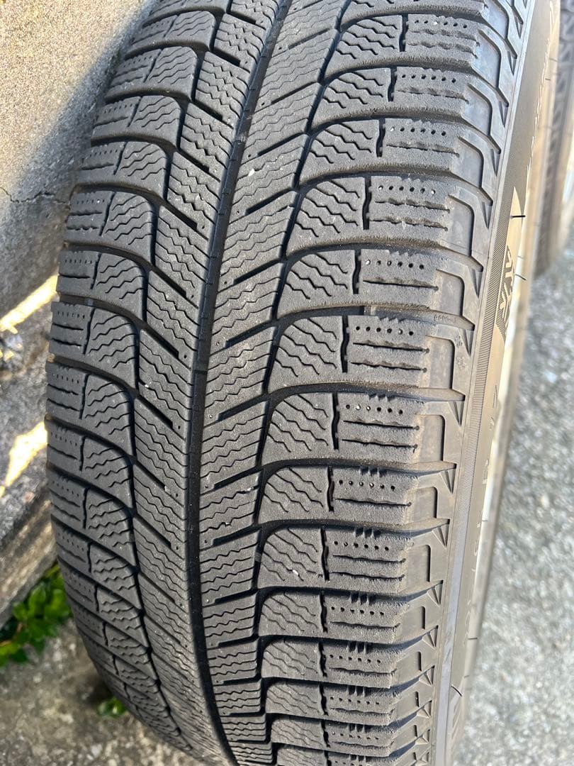 MICHELIN 225/65R17 タイヤ・ホイールセット 4本　cx5