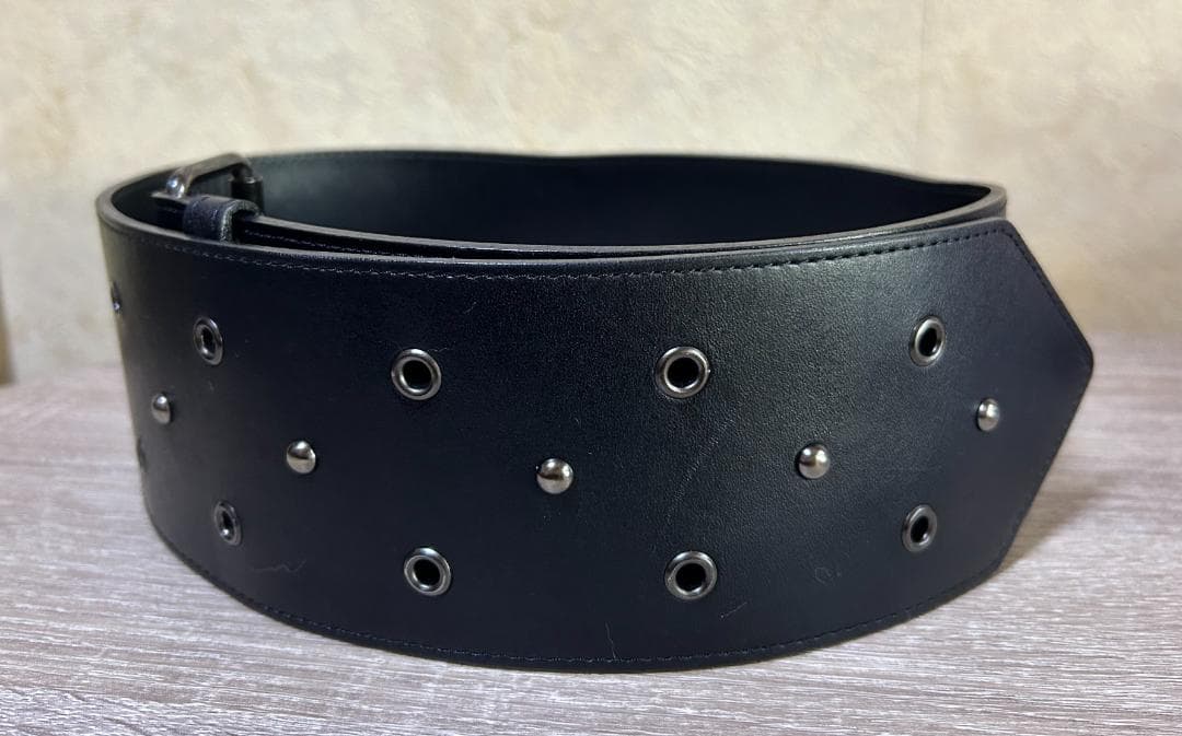 alice auaa アリスアウアア　レア　ベルト（幅約8㎝）ゴシック