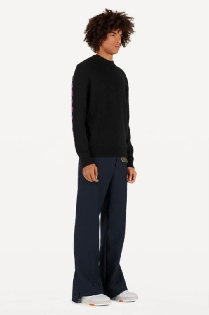 ルイ・ヴィトン ブラック クルーネック セーター