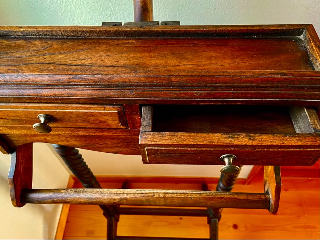 【お値引き】無垢材のハンガーラック　マホガニー　小引出　レトロ