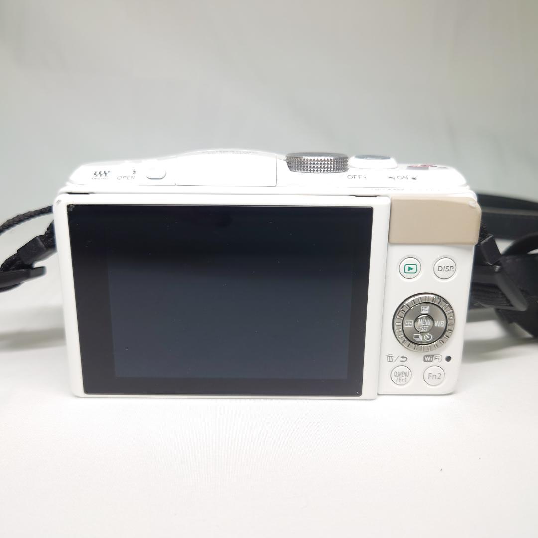 パナソニック LUMIX DMC-GF6 ホワイト 一眼レフカメラ 動作確認済み