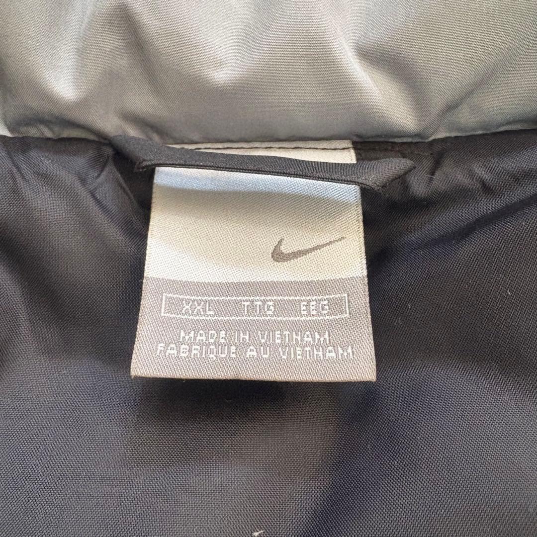 Nike ダウンジャケット ブラック