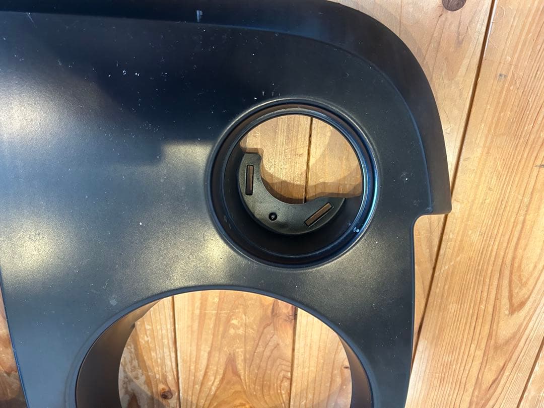 【送料込み】Jeep jk ラングラー フロントグリル 純正　マットブラック塗装