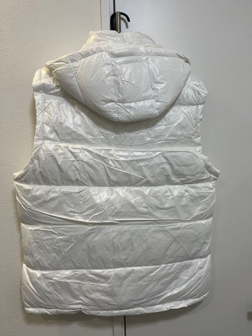 モンクレール　ダウンベスト　メンズ　ホワイト　Lサイズ　一点限り　MONCLER