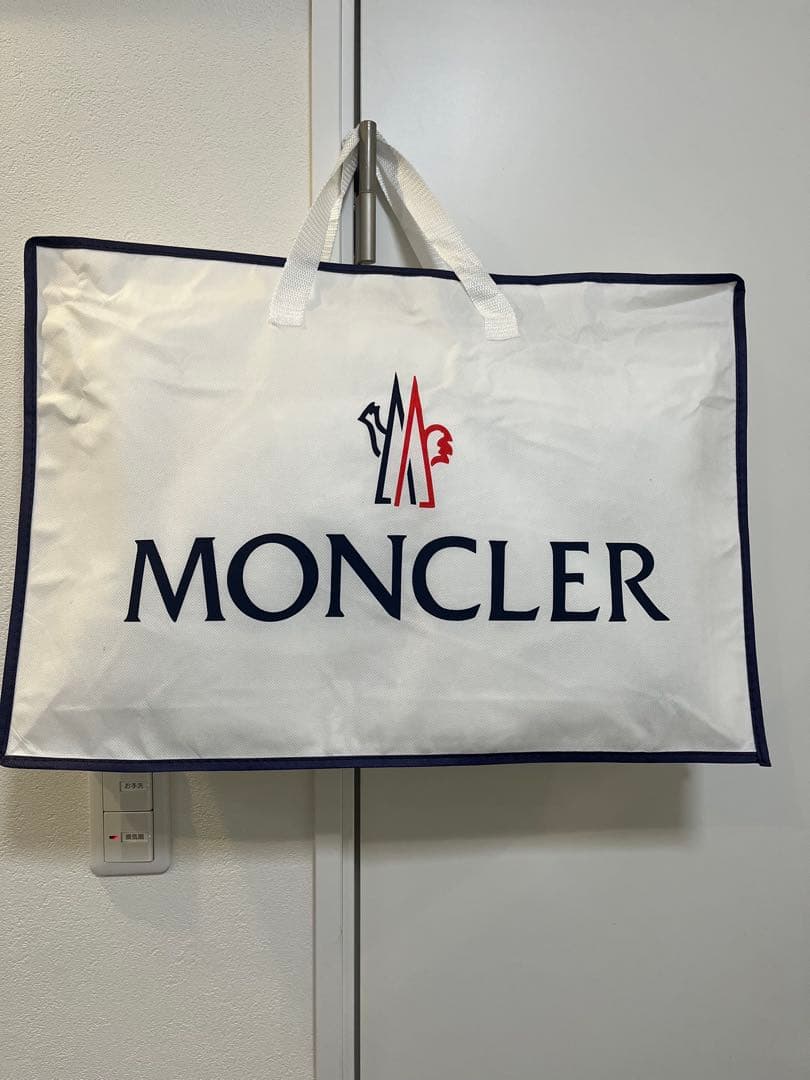 モンクレール　ダウンベスト　メンズ　ホワイト　Lサイズ　一点限り　MONCLER