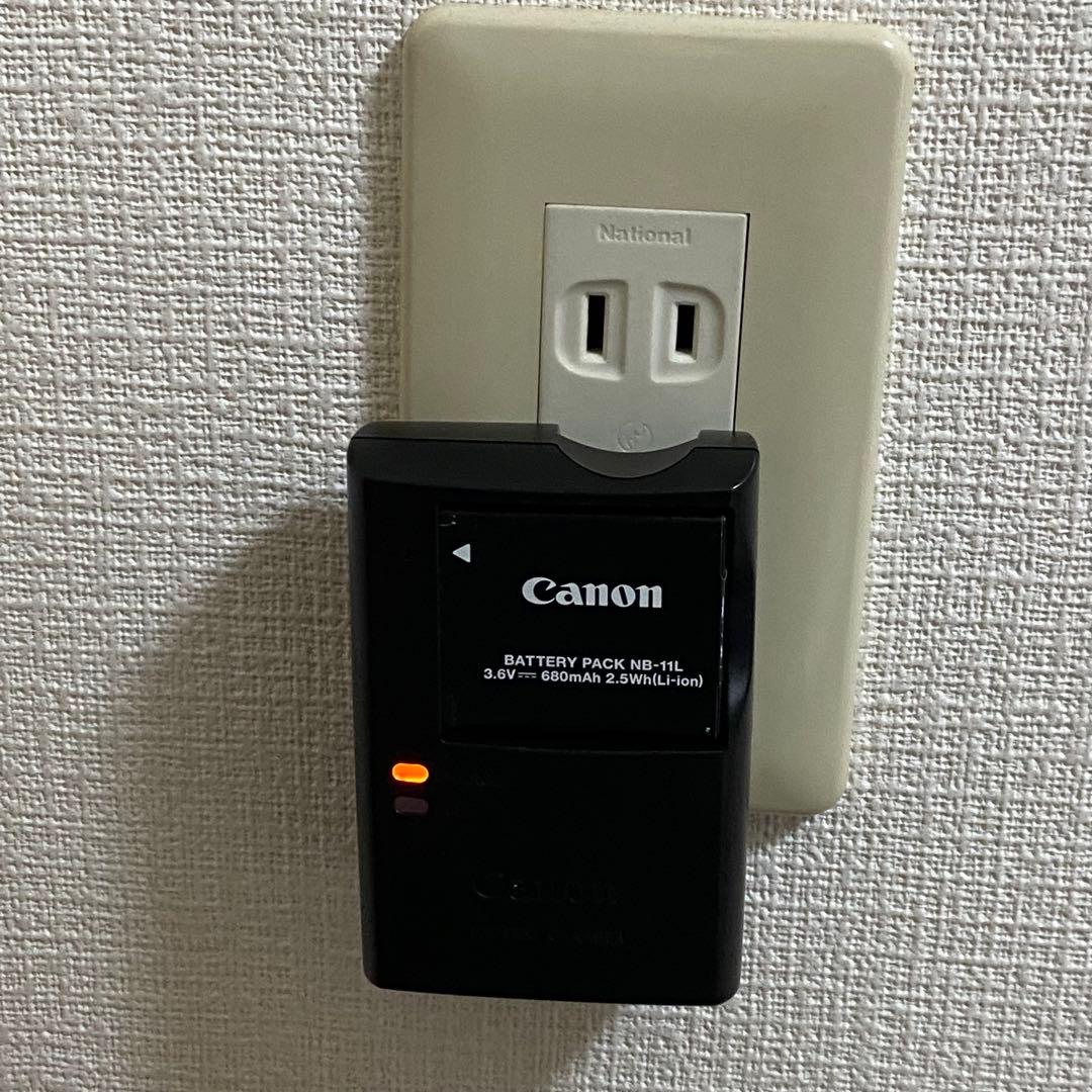 【ニック】Canon PowerShot A2400IS シルバー 充電器