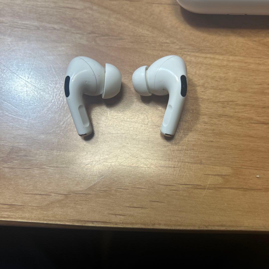 あ*く様 AirPods pro 第一世代
