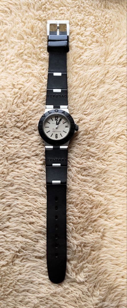 ブルガリ (BVLGARI) アルミニム シルバー文字盤 AL32TA