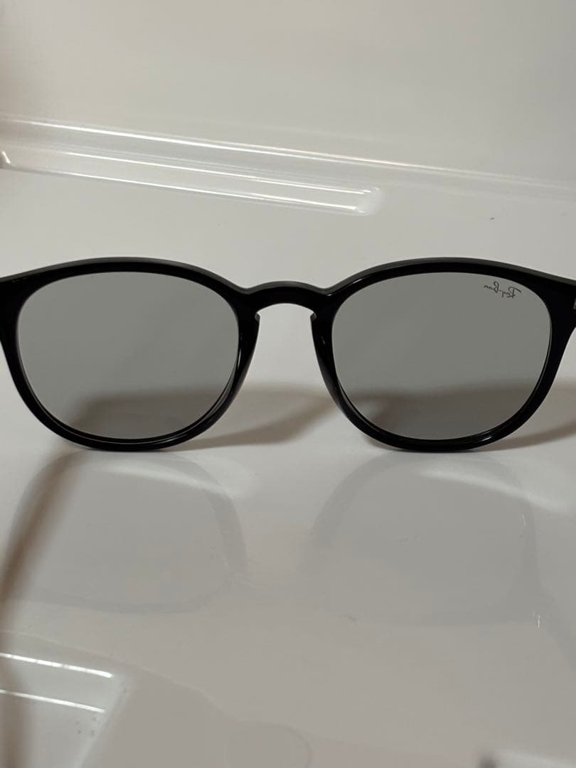 ★極美品★飯田将成さん着用モデル★RayBan★RB4259F 601/87★