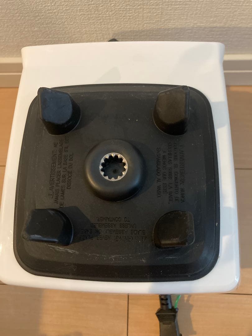 Vitamix E310（型番VM0202） ミキサー ブレンダー