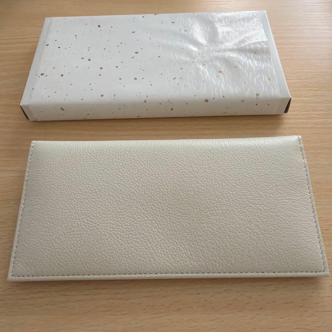 皇居財布　長財布　ホワイト　白　新品未使用