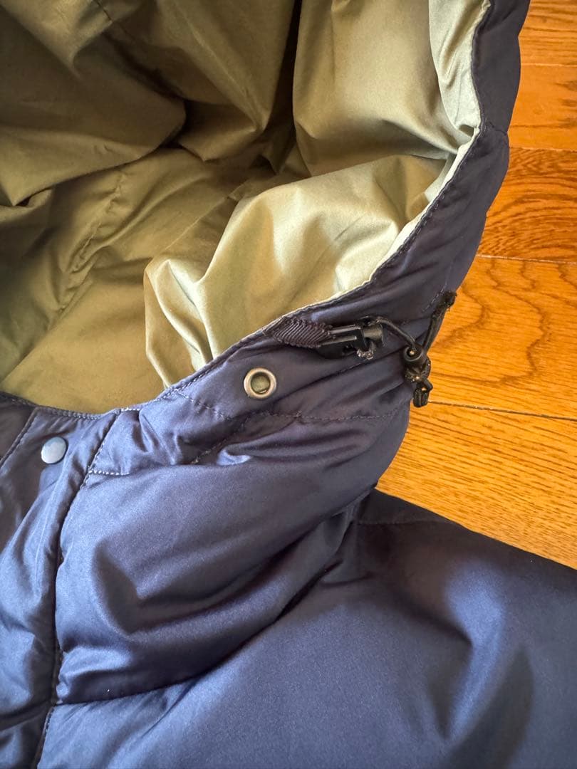 ぐ*ぅ様 シュプリーム　ネイビー フード付きダウンパーカー