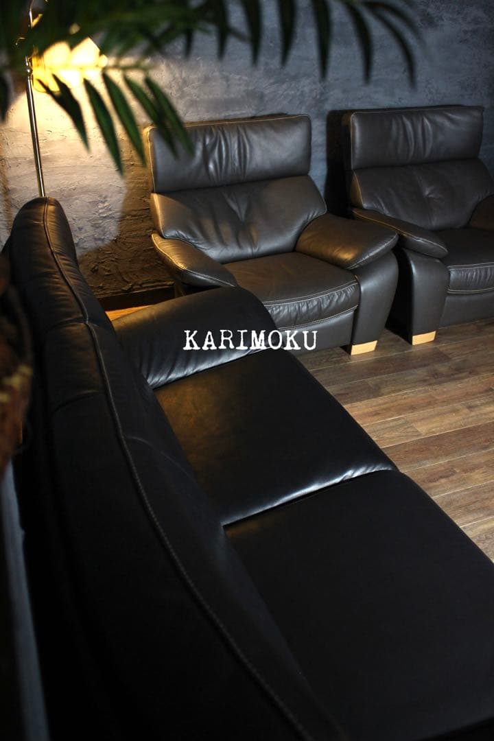 kurokuma　カリモクのある暮らし　ZT73 36万ソファ　　グレー