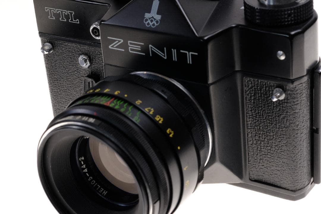 1980年モスクワ五輪限定モデル ZENIT-TTL ＋ HELIOS-44-2