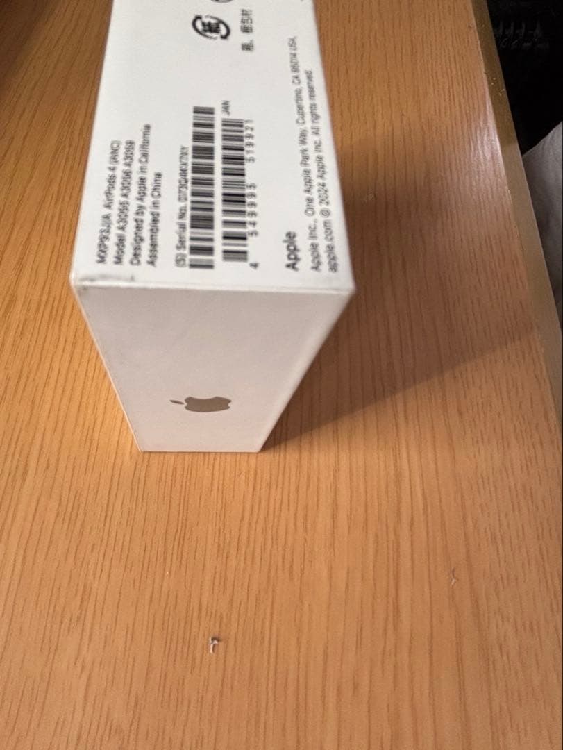 AirPods4ノイキャン　新品