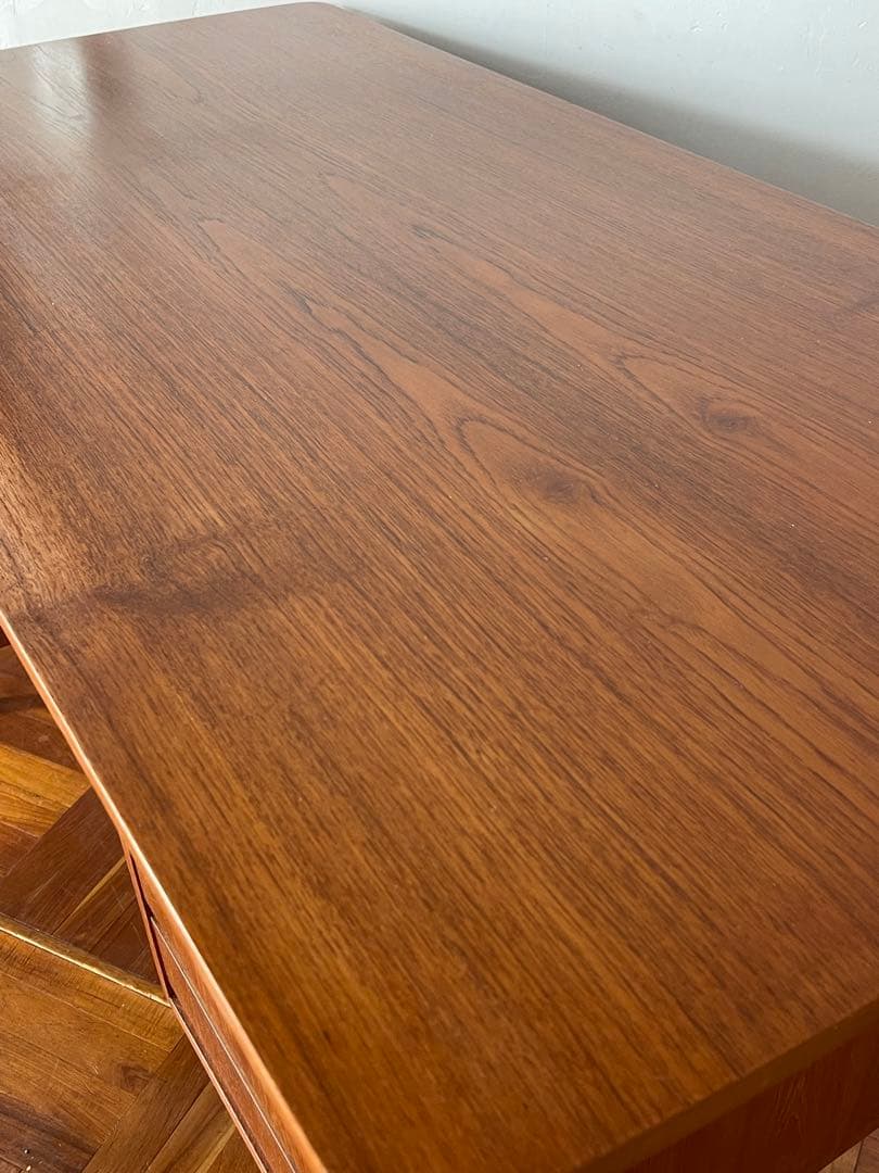 北欧 デンマーク ヴィンテージ チーク オイルフィニッシュ 両袖 デスク