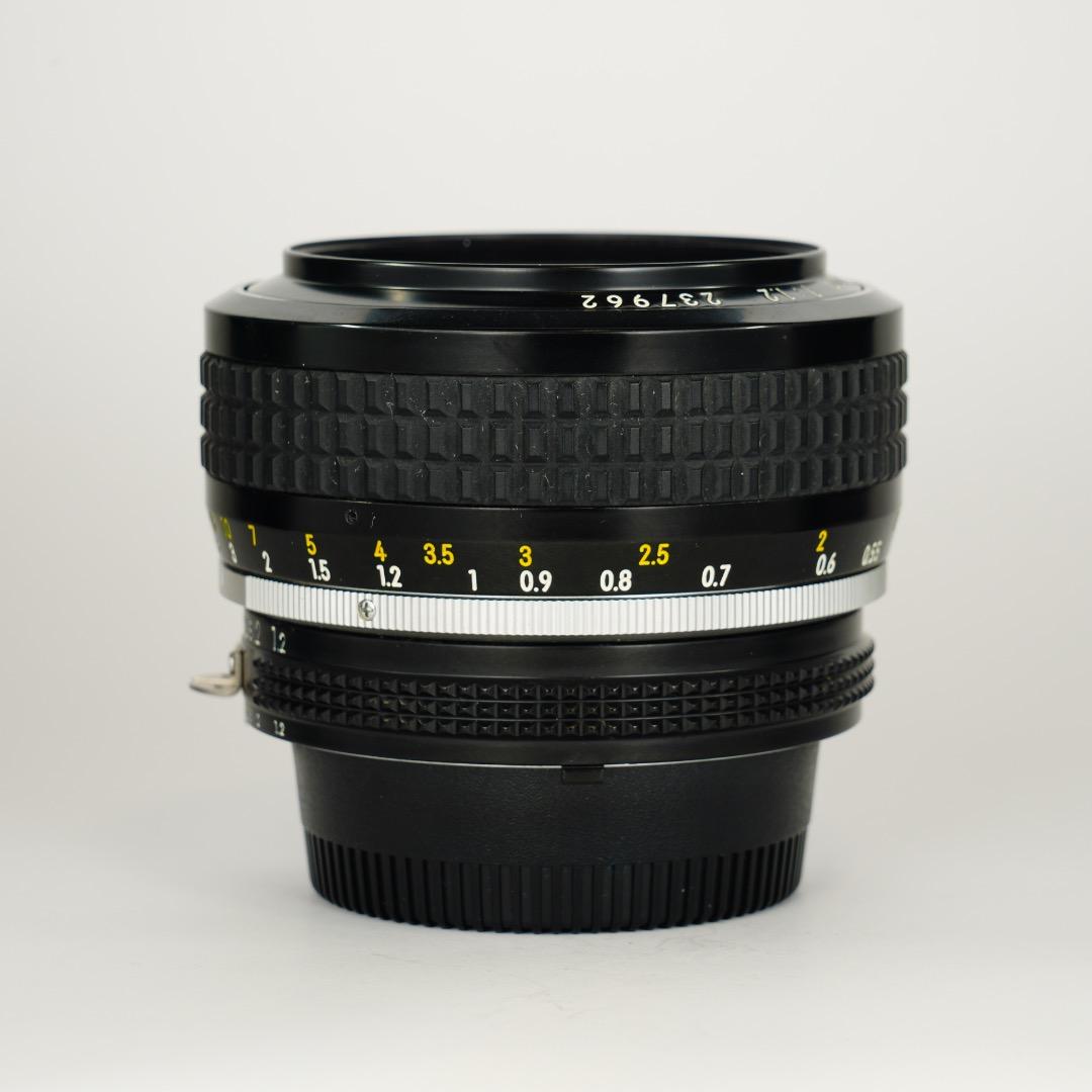 【極美品】動作◎ ニコン Ai Nikkor 50mm F1.2 962
