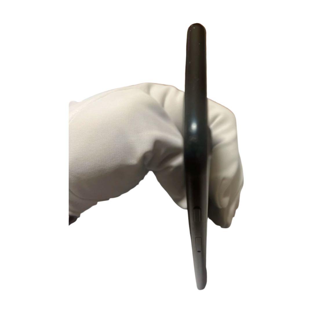 iPhone SE 第3世代 64GB 現状品 画面割れ・キズあり