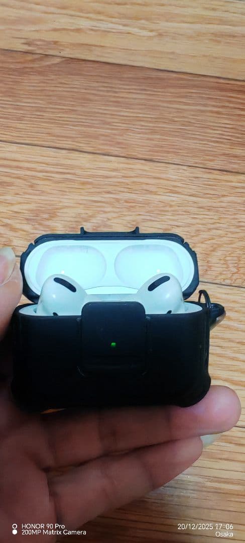 Apple AirPods Pro完璧に動作します。