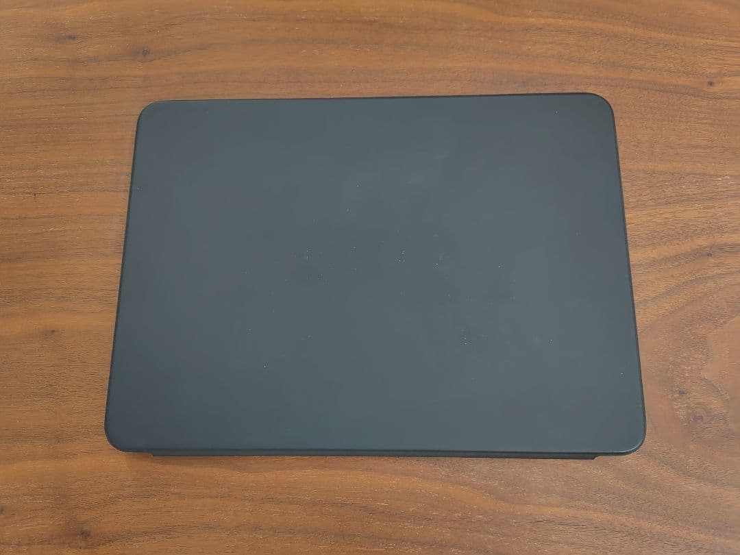 iPad Smart Keyboard Folio 11インチ　第１・第２世代用