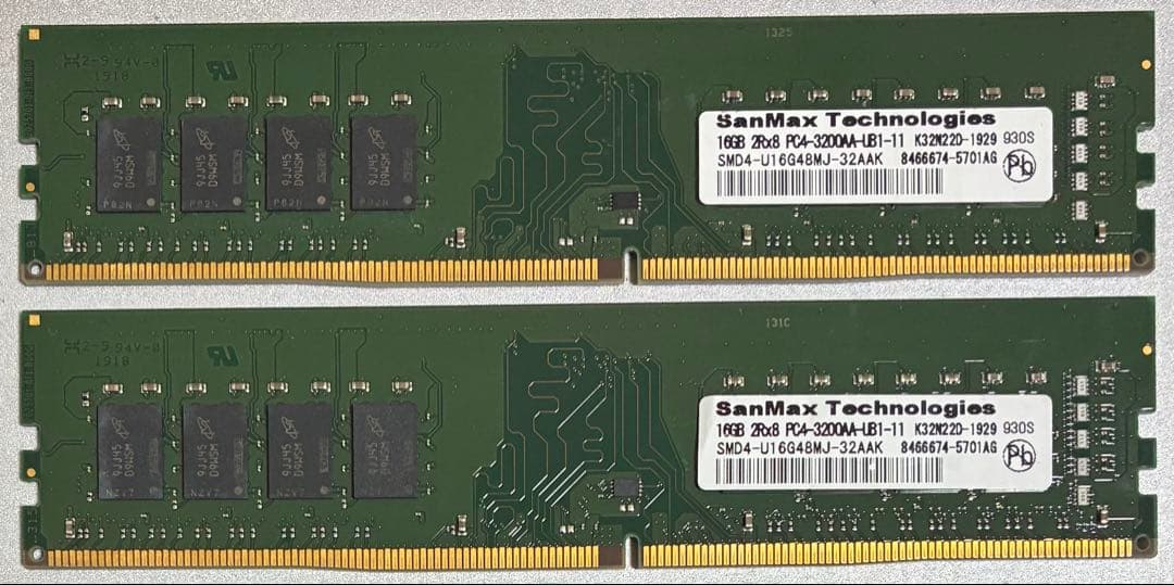 【中古】DDR4-3200 32GB(16GB×2枚) SanMax