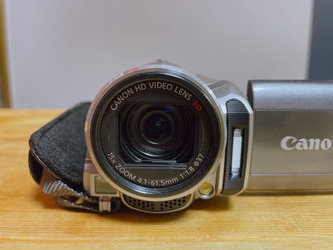 Canon iVIS HF M31 ビデオカメラ 本体