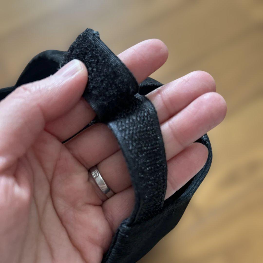 バレンシアガ　レインボー　キャップ　ベースボールキャップ