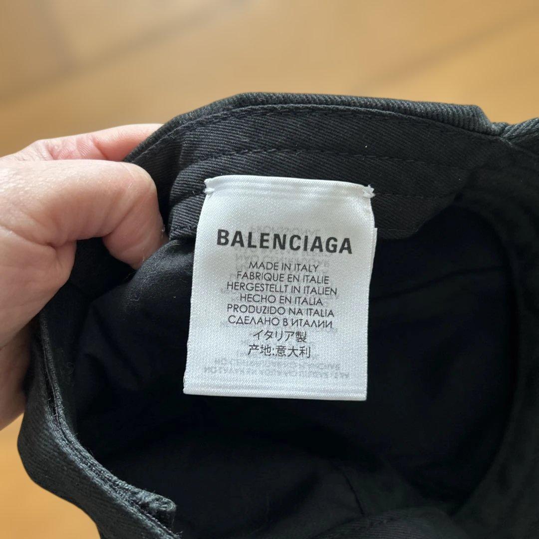 バレンシアガ　レインボー　キャップ　ベースボールキャップ