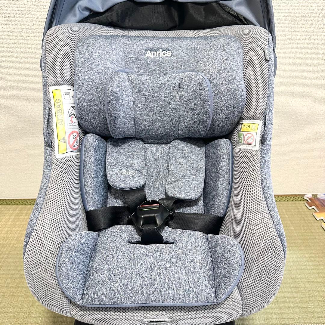 Aprica クルリラ プラス ライト チャイルドシート ISOFIX 回転式